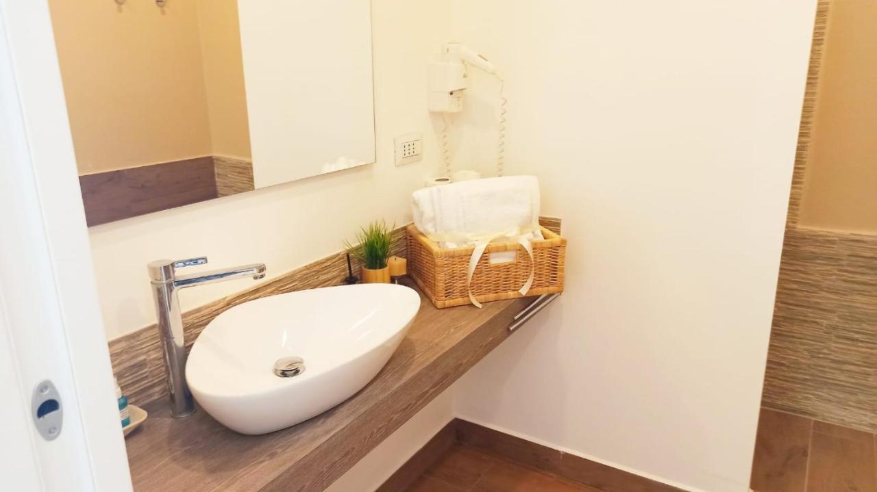 B&B Suites Via Del Mare Presicce Dış mekan fotoğraf