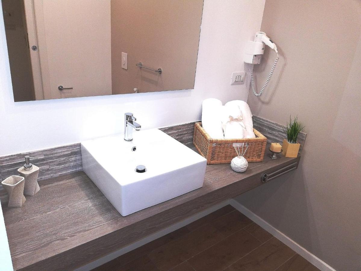 B&B Suites Via Del Mare Presicce Dış mekan fotoğraf