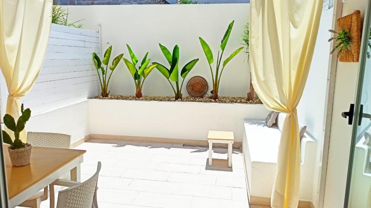 B&B Suites Via Del Mare Presicce Dış mekan fotoğraf